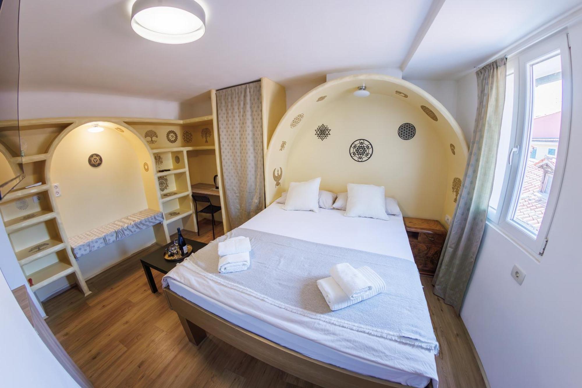Plutus Apartments And Rooms With Free Parking Koper Dış mekan fotoğraf