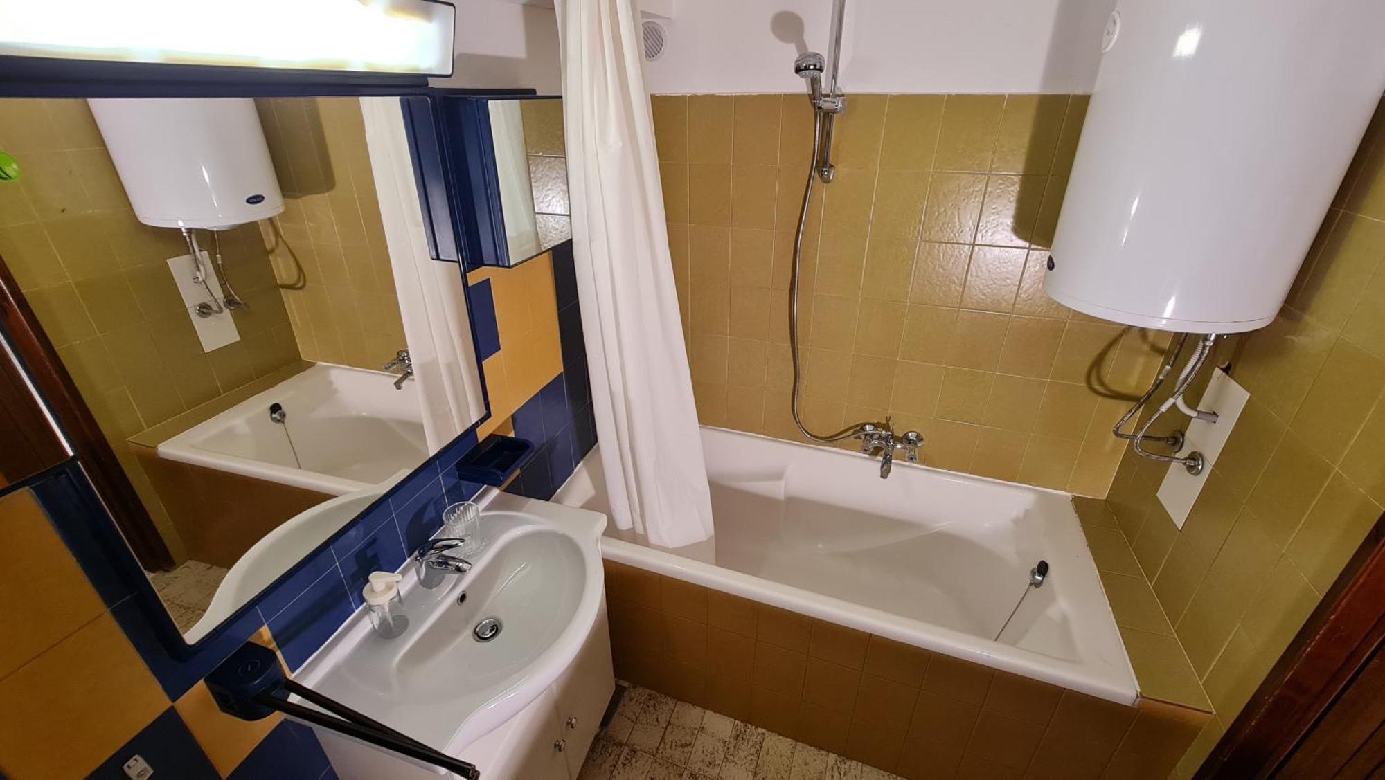 Plutus Apartments And Rooms With Free Parking Koper Dış mekan fotoğraf
